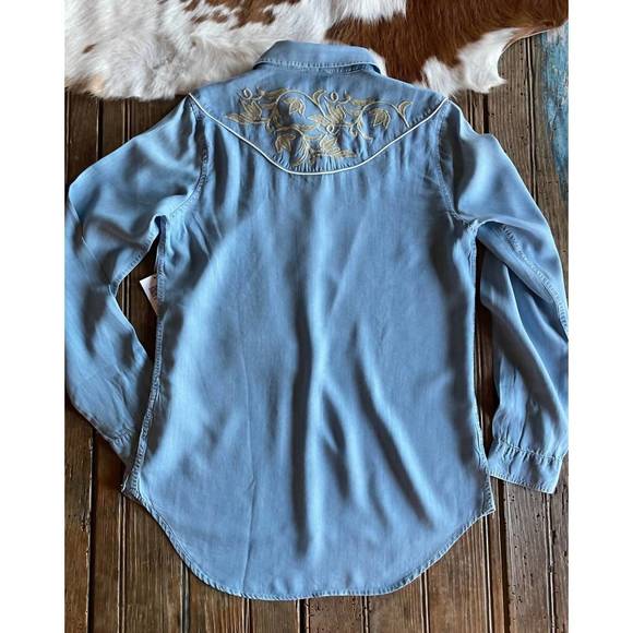 NEW SCULLY redwood shirt in chambray - Picture 4 of 5